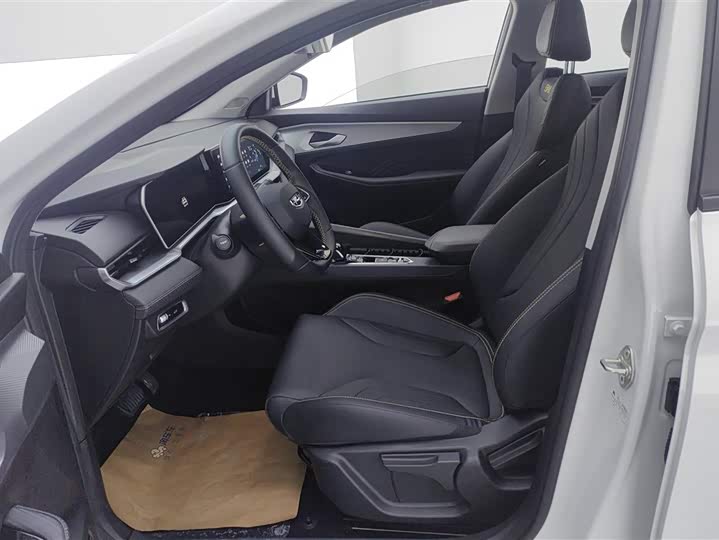 Geely Binrui 2024 2024款 缤瑞COOL 1.5T DCT冠军版