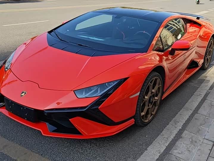 Photo 1 - Lamborghini Huracán