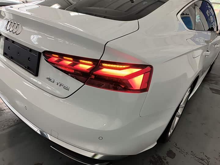 Audi A5 2024 2024款 Sportback 40 TFSI 时尚动感型