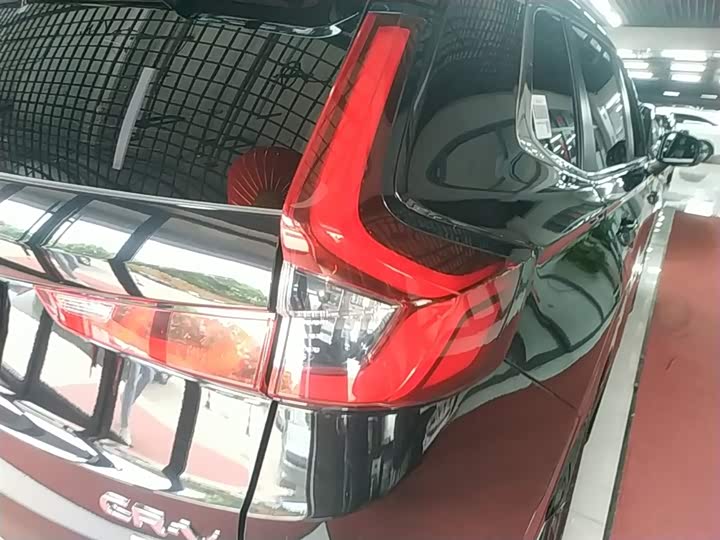 Фото 8 - Honda CR-V