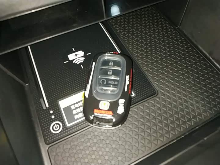 Фото 9 - Honda CR-V