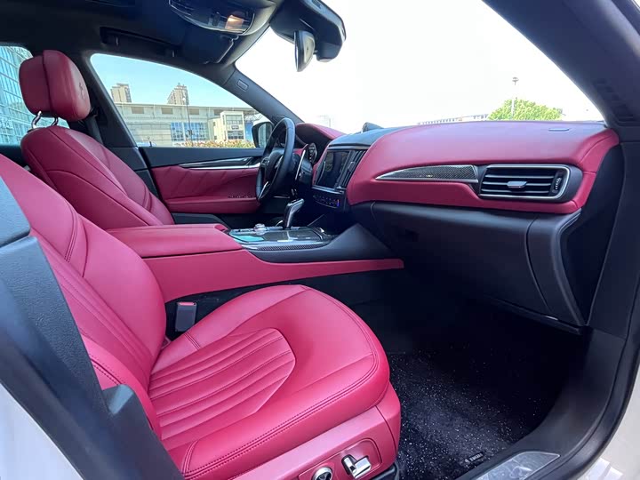 Maserati Levante 2021 2021款 3.0T 标准版