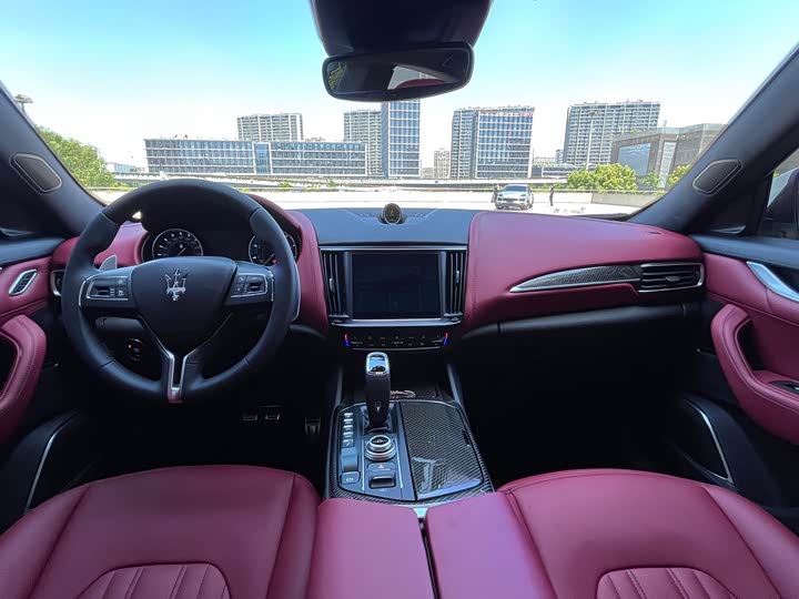 Maserati Levante 2021 2021款 3.0T 标准版