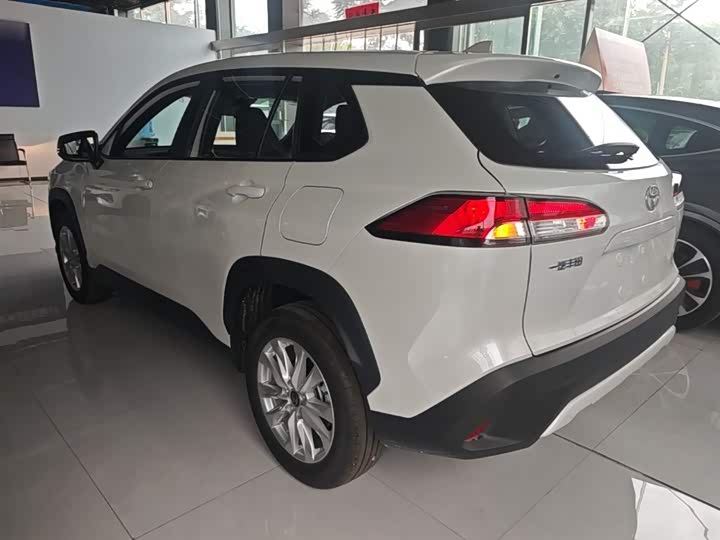 Toyota Corolla Cross 2026 2026款 2.0L 先锋版