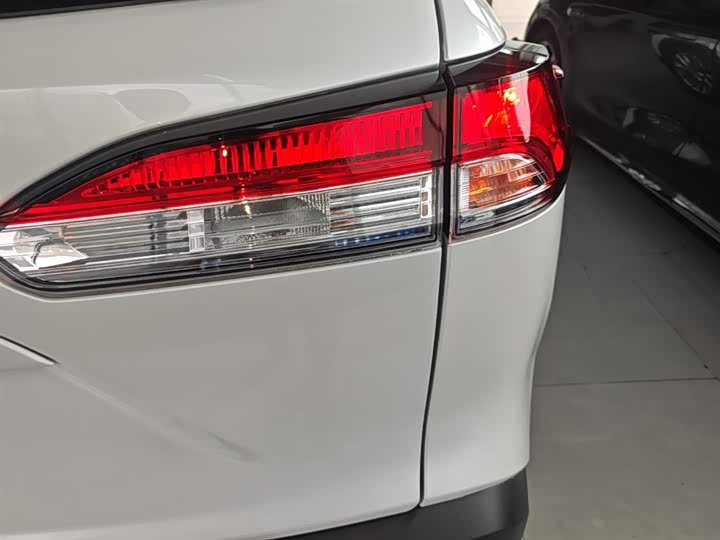 Toyota Corolla Cross 2026 2026款 2.0L 先锋版