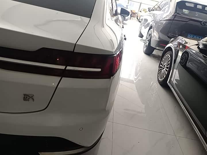 BYD Han 2020 2020款 EV 超长续航版尊贵型