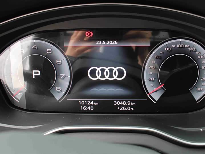 Фото 9 - Audi Q5L