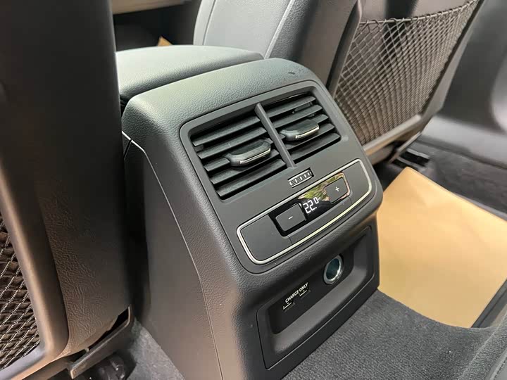 Audi A5 2024 2024款 Sportback 40 TFSI quattro 豪华动感型