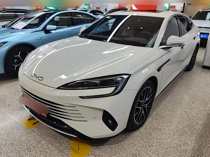 BYD Seal 07 DM-i Hybrid 2025 2025款 DM-i 1.5L 125km 尊贵型