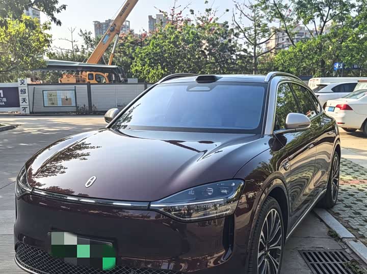 Aito M9 2025 2025款 纯电 Ultra版 100kWh 6座版（896线激光雷达）