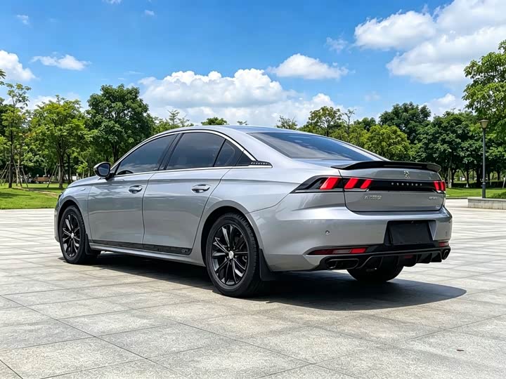 Photo 4 - Peugeot 508