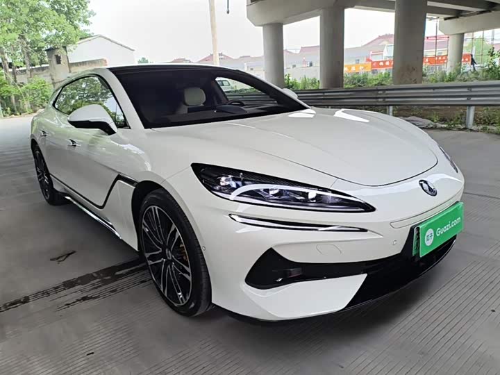 2024 Denza Z9GT