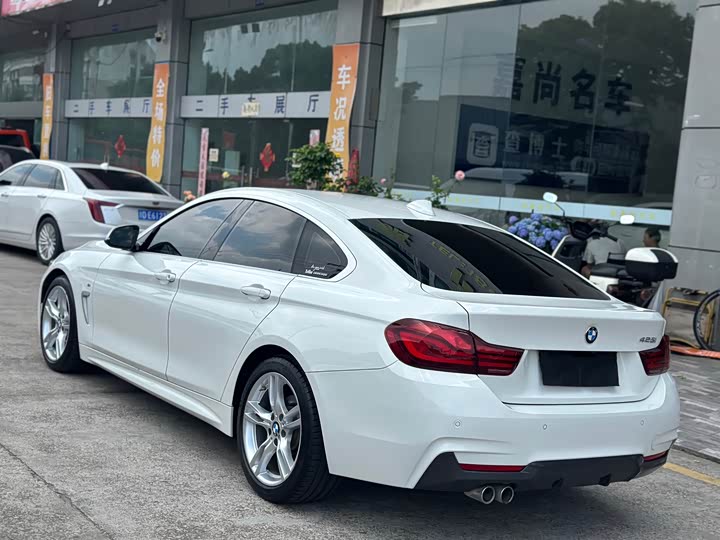 Zdjęcie 9 - BMW 4 Series