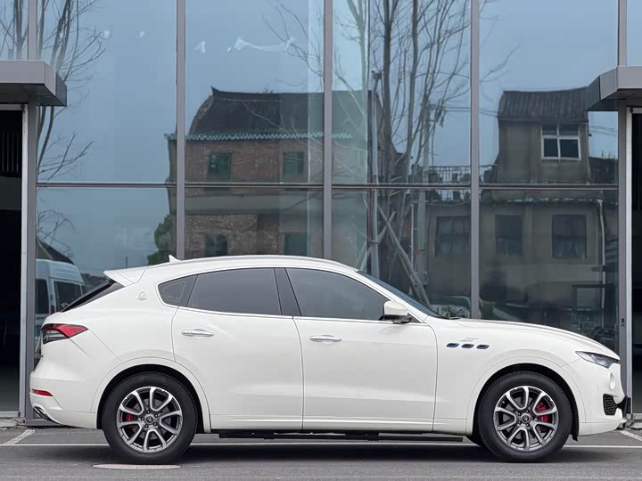 Maserati Levante 2022 2022款 2.0T GT锋芒版