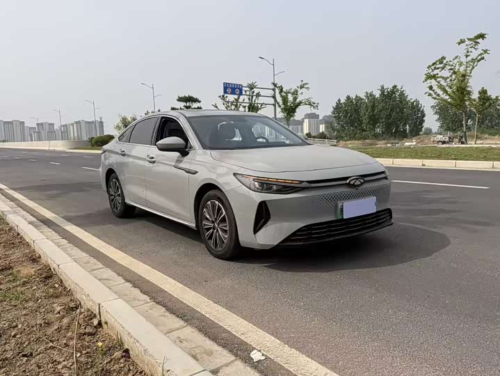 Фото 3 - Chery Fulwin A8