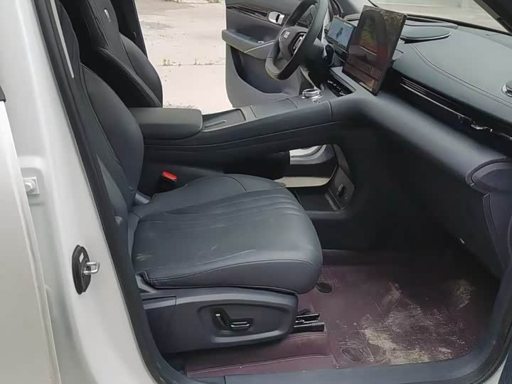 2026 Geely Galaxy E5