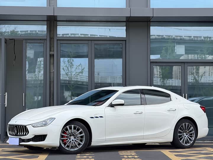 Maserati Ghibli 2022 2022款 2.0T GT锋芒版