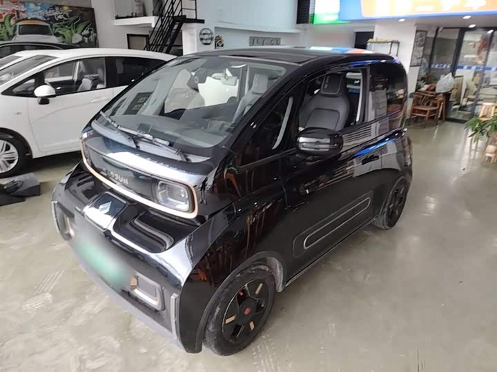 Фото 2 - Baojun KiWi EV