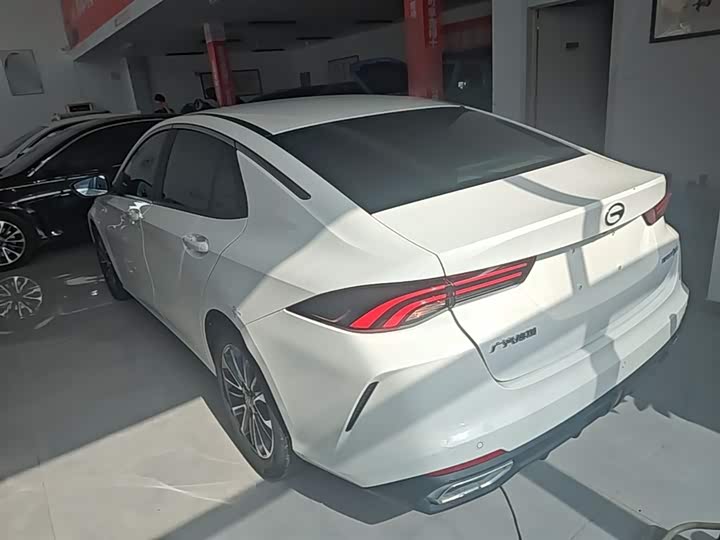 صورة 5 - GAC Trumpchi Empow R