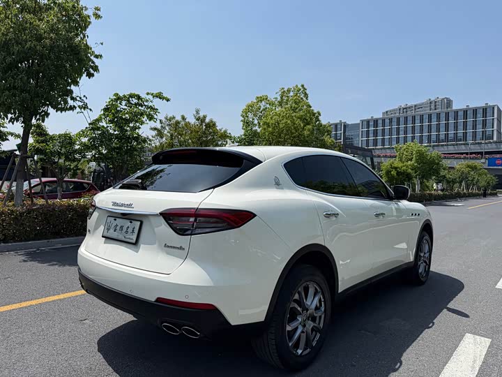 Maserati Levante 2021 2021款 3.0T 标准版