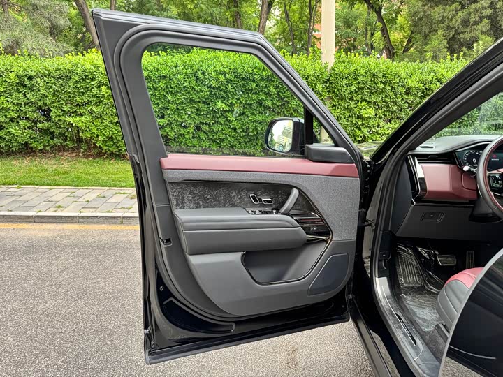 Фото 7 - Land Rover Range Rover Sport
