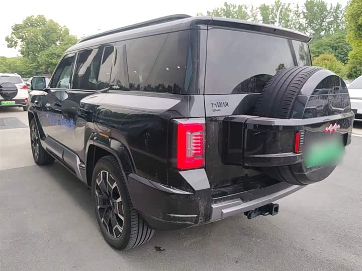 Фото 5 - BYD FangChengBao Leopard 8