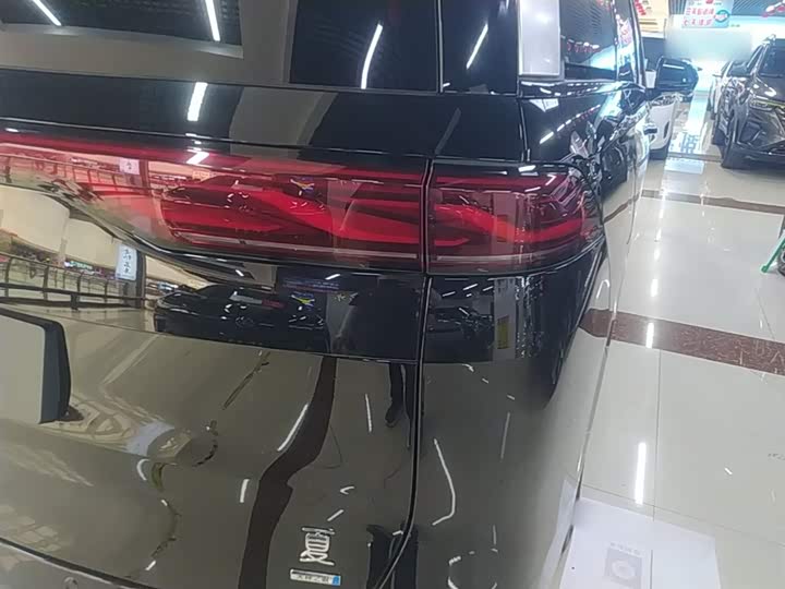 BYD Xia 2025 2025款 DM-i 1.5T 180km 超越型
