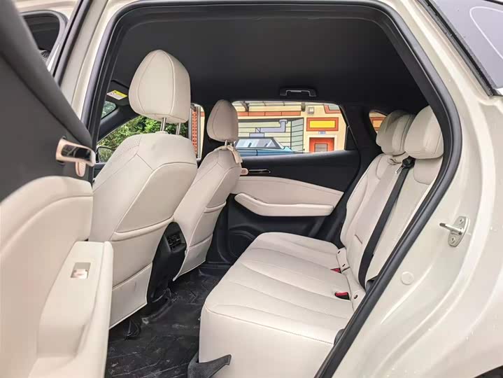 Zdjęcie 6 - Baojun Yunhai