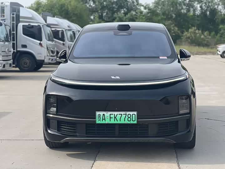 Фото 2 - LiXiang L9