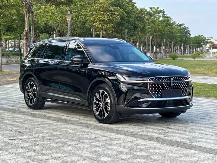 Lincoln Nautilus 2025 2025款 改款 2.0T 四驱尊逸版