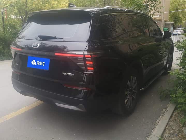 Ford Edge 2025 2025款 锐界L 2.0T EcoBoost E混动两驱七座豪华型