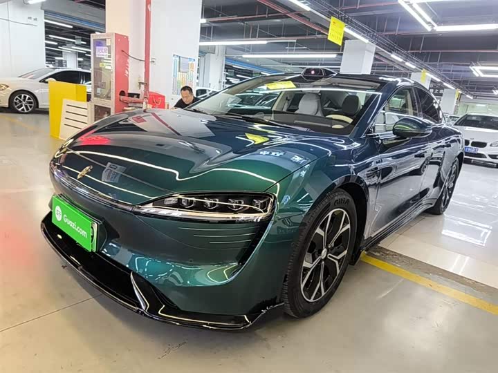 2026 Luxeed S7