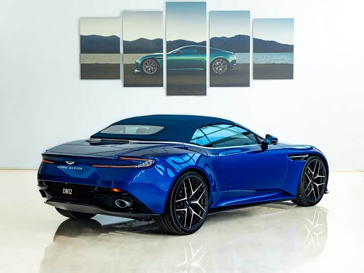 Aston Martin DB12 2025 2025款 4.0T V8 Volante