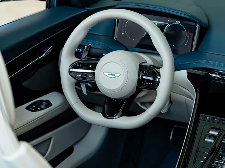 Aston Martin DB12 2025 2025款 4.0T V8 Volante
