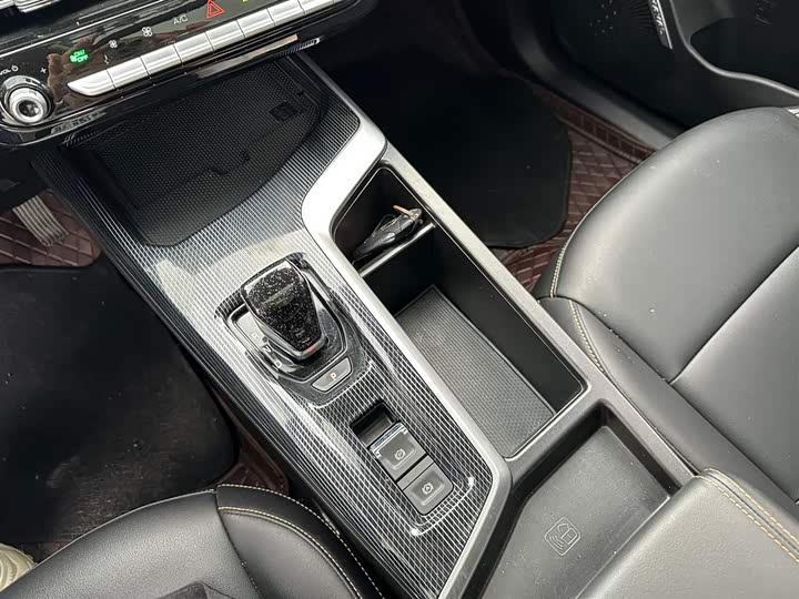 Haval Chitu 2022 2022款 劲享版 1.5T 紫铜兔