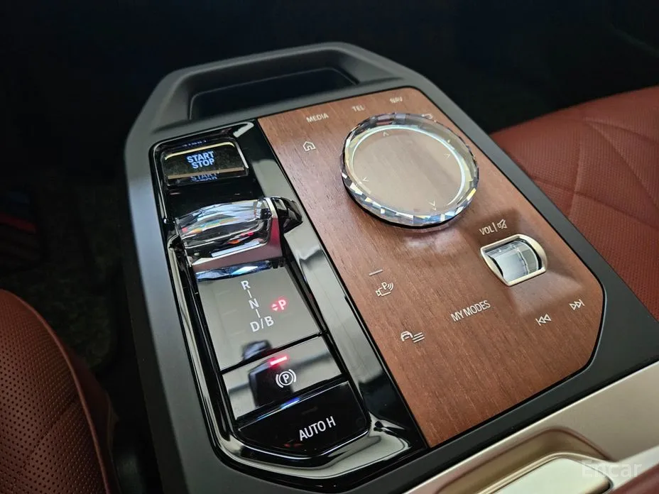 BMW iX 2021 xDrive50 Sports Plus