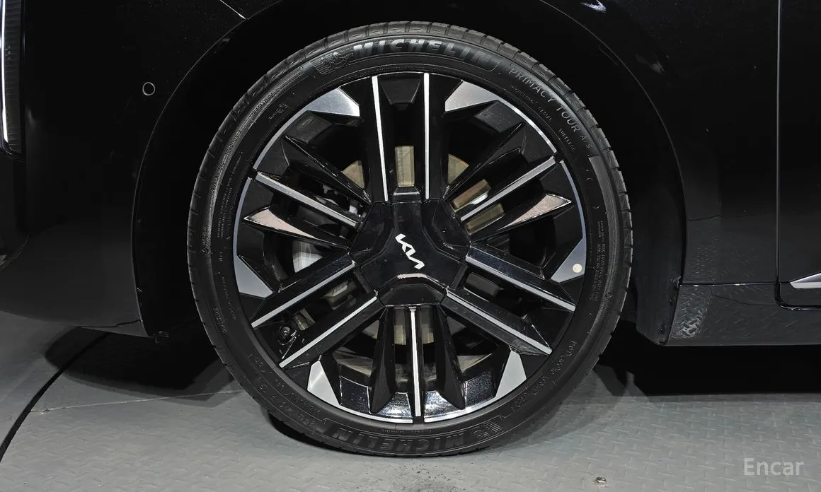 2024 Kia K8