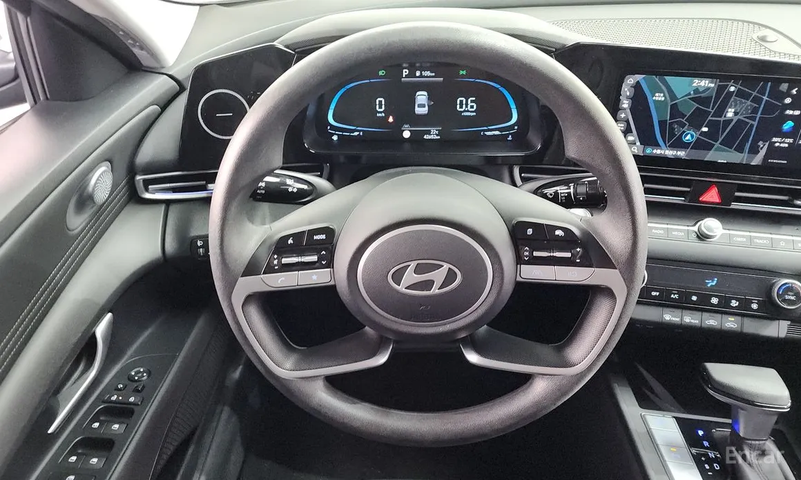Hyundai Avante 2023 1.6
