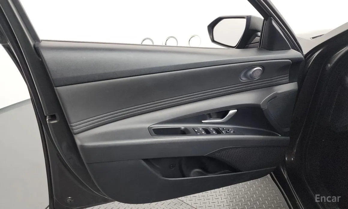 Hyundai Avante 2023 1.6