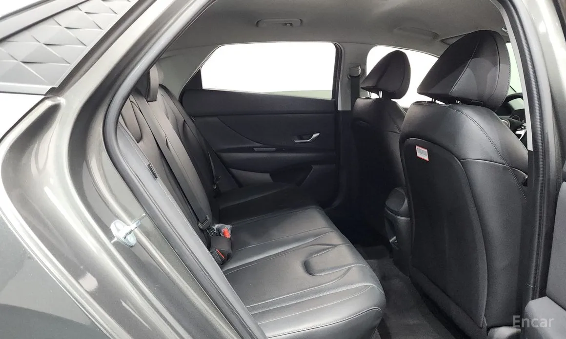 Hyundai Avante 2023 1.6