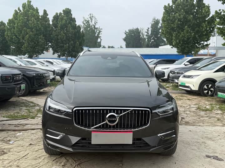 Фото 1 - Volvo XC60