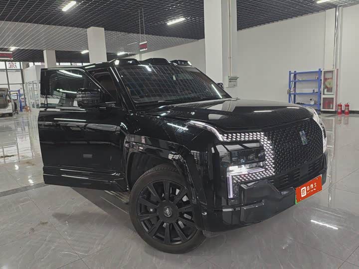 BYD Yangwang U8 2025 2025款 鼎世版