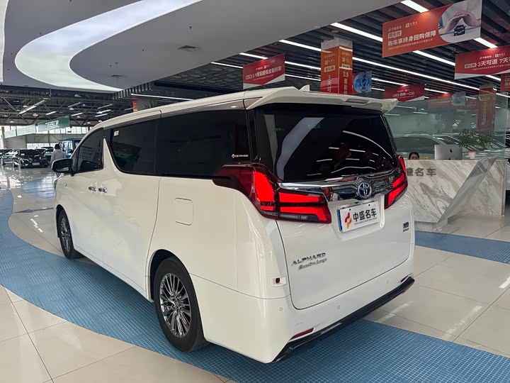 صورة 6 - Toyota Alphard