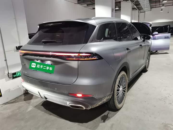 Chery Tiggo 8L 2024 2024款 2.0T 两驱豪华版 5座