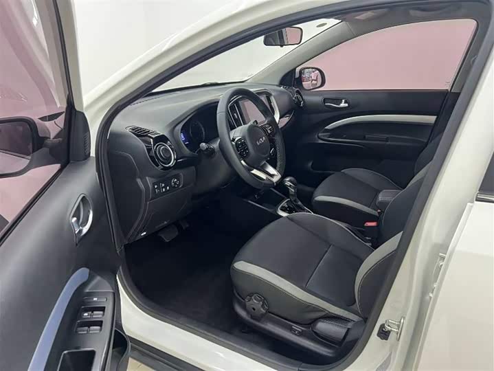 Kia KX1 2021 2021款 1.4L CVT趣享版