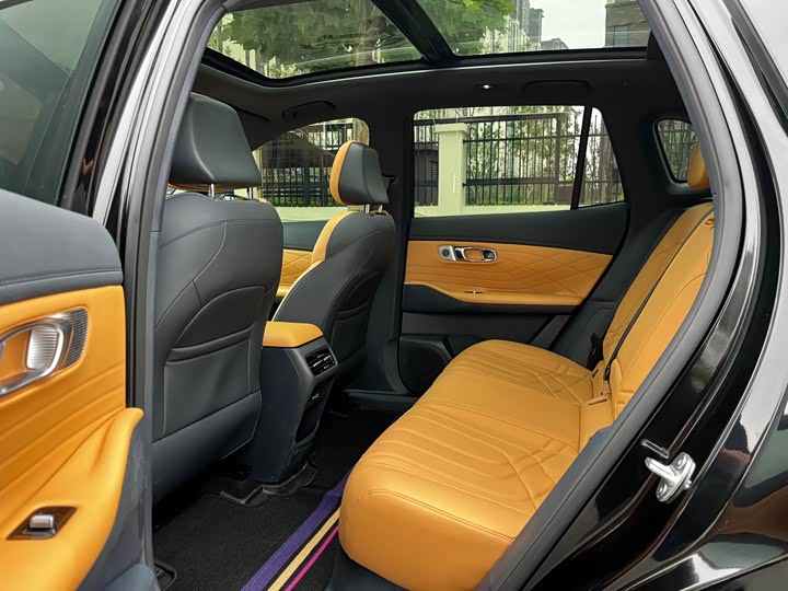 Photo 5 - Geely Galaxy Starship 7