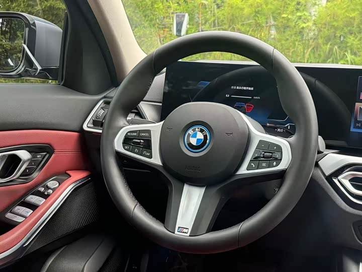 Фото 6 - BMW i3