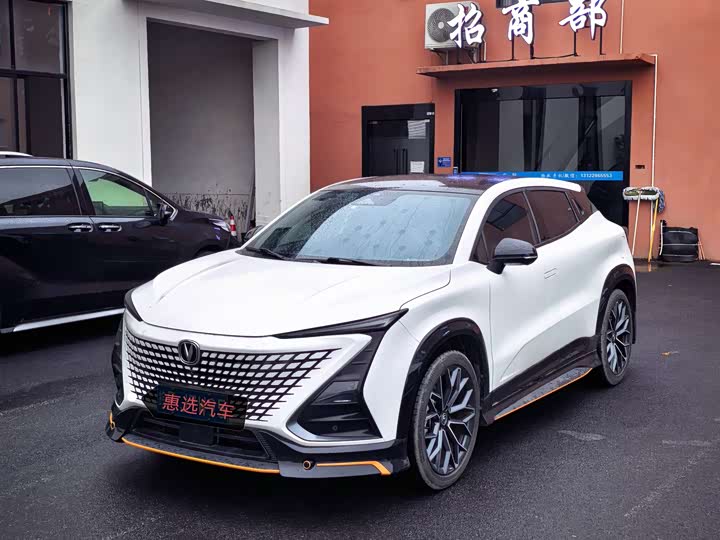 Фото 1 - Changan UNI-T