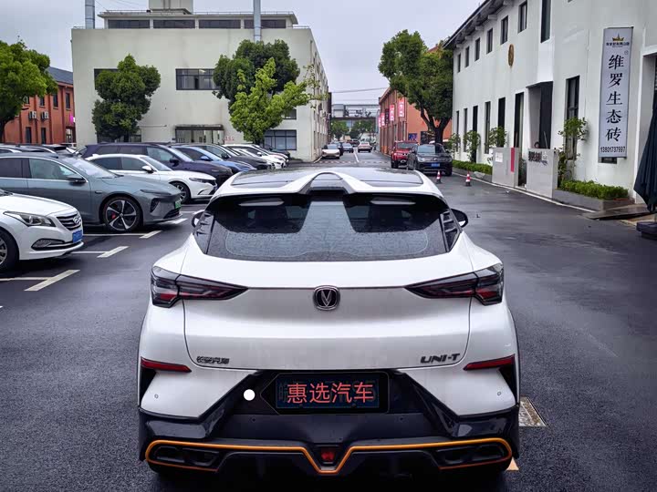 Фото 8 - Changan UNI-T