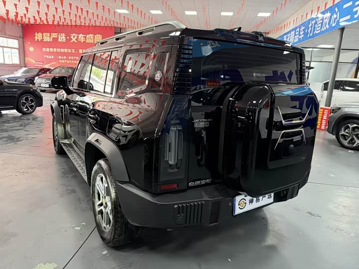 Jetour T2 2025 2025款 1.5TD DCT两驱探索+